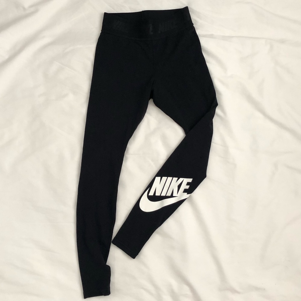 Nike leggings ✔️